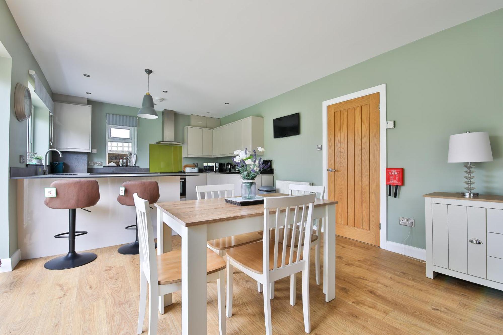 Just Stay Wales - Marshmallow Cottage, Oxwich Swansea Eksteriør bilde